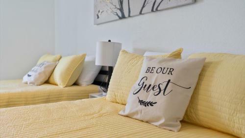 Dove Creek Casa *sleeps 14*