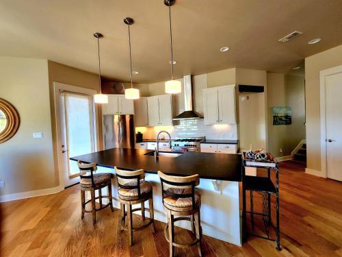 Riverbend Villa #133