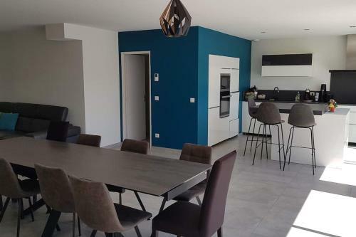 Villa Climatis�e, Piscine, Centre Mouans-sartoux