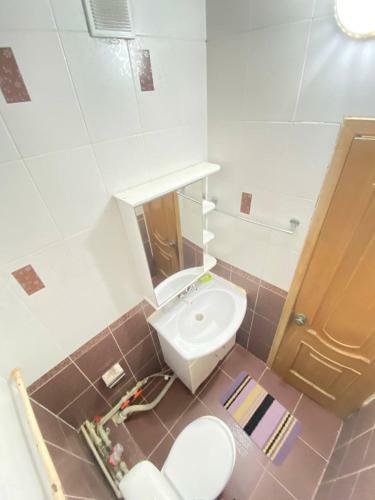 Apartamento 15-? ??????????, 34 ???????, ??????????: +7 771 257 62 53
