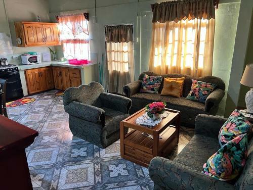 Shirvan Holiday Apartments One Bedroom