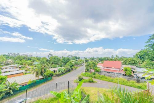 The Sunny Apartment In Mahina Wpool