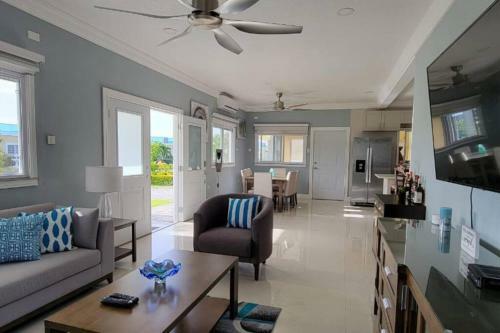 The Johnsons Crest At Marina Villas