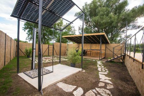 Hostal Glamping House Two Rivers
