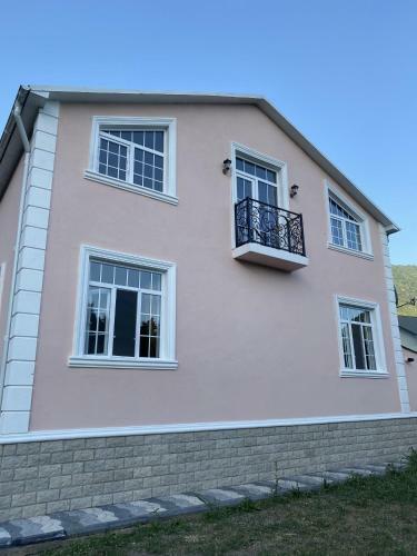 Apartamento Barbie's House At Caucasus