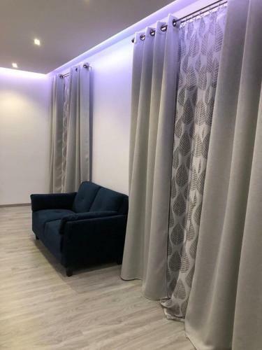 2 Bedroom Apartment Next To Beach