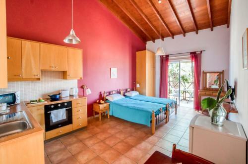 Kate's Latchi Beachfront Studio Apartment 1 By Ezoria