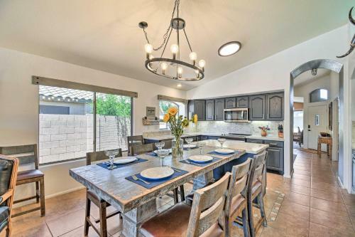 Maricopa Family Home With Private Pool And Spa!