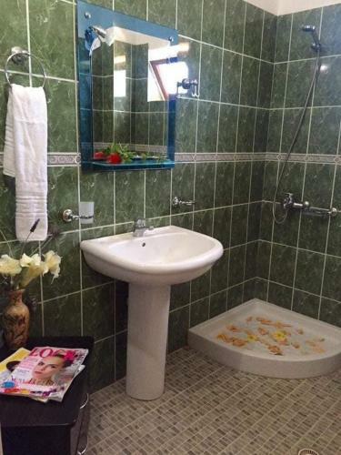 Doni Apartments I