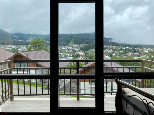 Hills Inn Villa