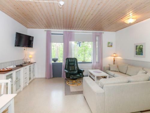 Holiday Home Loma-koli 6