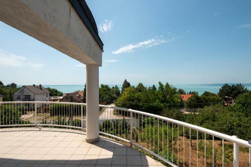 Panor�ma Villa Akarattya