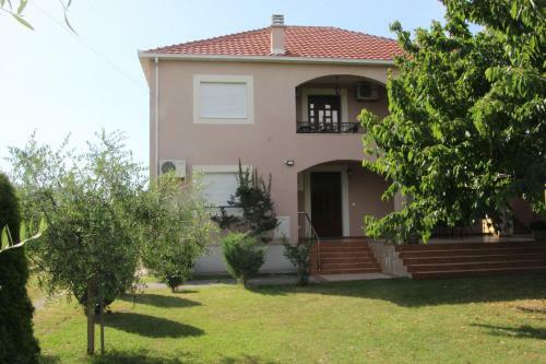Apartman Na Rijeci Cijevni