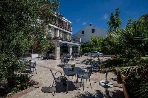 Apartments Vesela