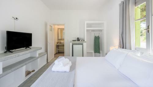 Hotel Pente Elies Milos
