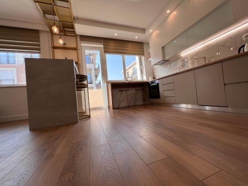 Glam Apartment 1br/tivat/a Step From The Beach