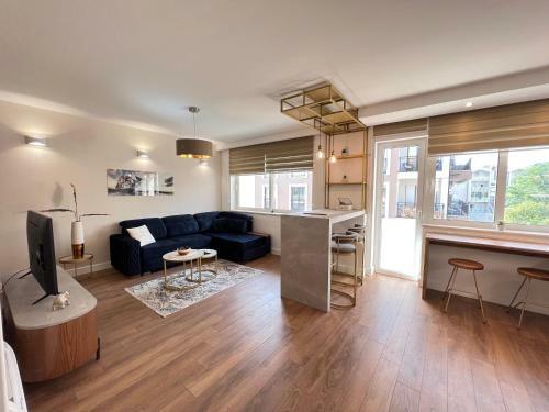 Glam Apartment 1br/tivat/a Step From The Beach