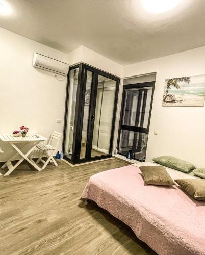 Apartmani E1 & E2