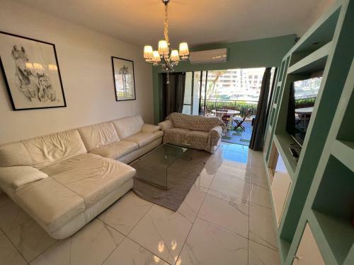 Sea & Marina View Apartment In Portomaso
