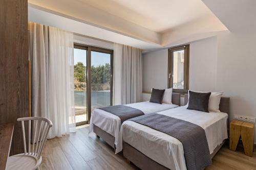 Luxurious Villa Aqua - With 2 Heated Pools