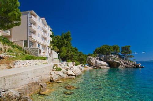 Hostal Apartments And Rooms Beachfront Luxury Condos