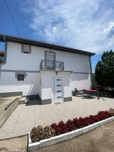 Sunny Hill Guest Home