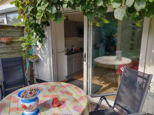 Bungalow Texel Near Beach And City Centre