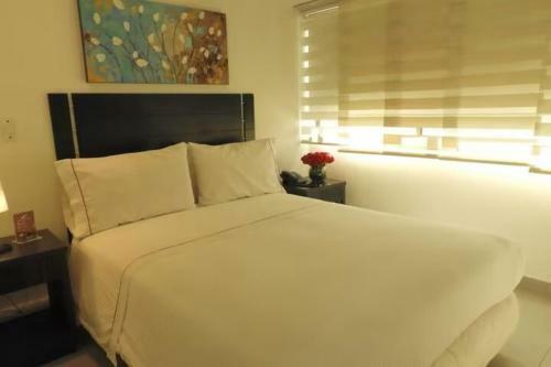 Hotel Travel Gold
