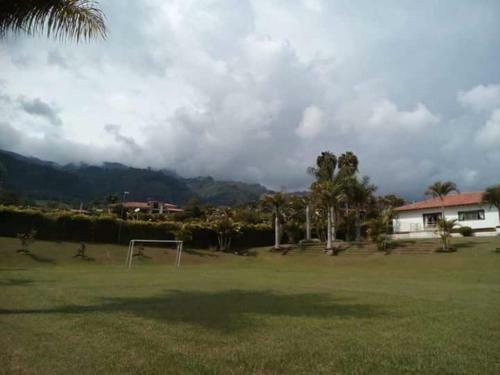 Villla Celeste, 5 Minutes From Lake Calima