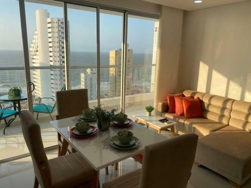 Apartamento Con Vista Al Mar! Espectacular Apto En Cabrero!