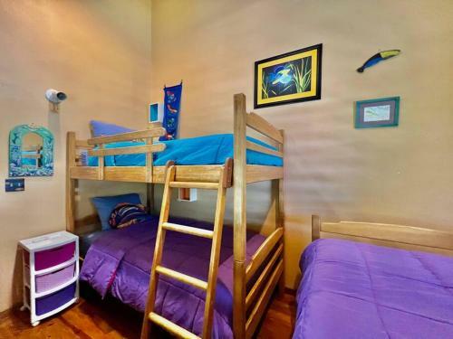 Villa Far Tortuga @ First Bight, Roatan