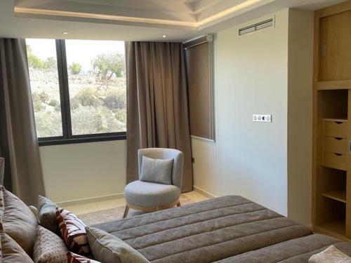 Luxury Apartment 105sqm Terrace Seafront
