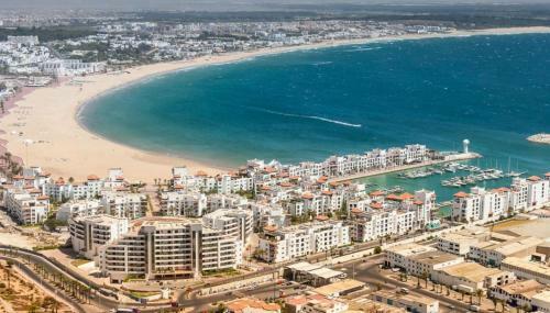 Luxury Apartment 105sqm Terrace Seafront