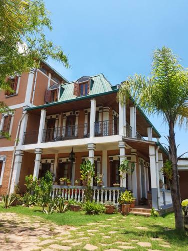Hostal Meva Guesthouse