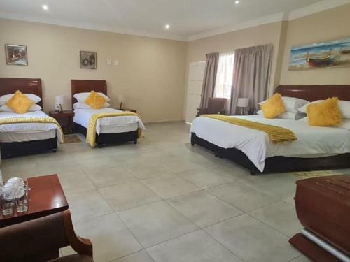 Benoni N12 Hotel