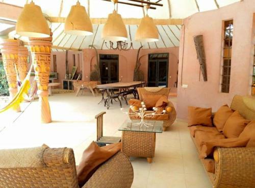 Hostal T�rangalux Sublime Bungalow 90 M2 Saly Joseph