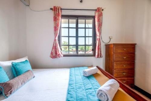 Beach Side Twin Cottages (4 Bhk) From Shreem Homes