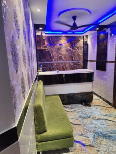 Hotel Tip Top Residency