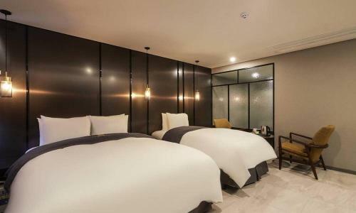 Hotel ??? ??