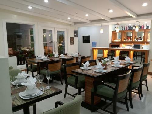 Hotel Sarita Bed And Breakfast