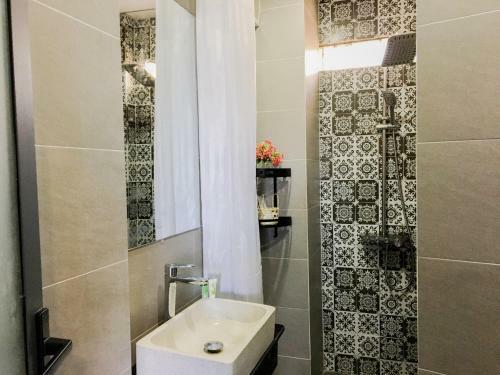 Autumn Bay Retreat Hoi An