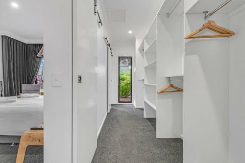 Villa Simone - Tranquil Hideaway In The Heart Of Echuca