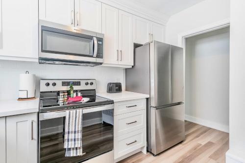 Bright And Spacious 1br Apartment W King Bed And Netflix
