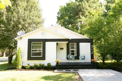 The Willa On 7th, Located In Downtown Bentonville!