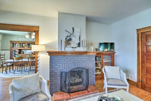Historic Mountain Home Haven With Large Yard!