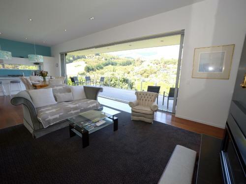 Akaroa Delight - Akaroa Holiday Home