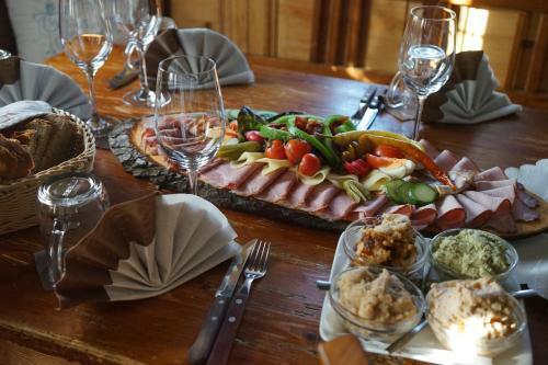 Bed & Breakfast Weingut Buschenschank Schneiderannerl