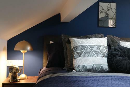Hostal 5 Bed Home On Birdwell Road - Free Parking