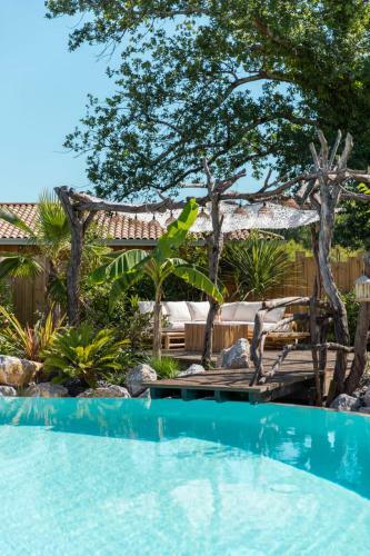 La Villa Du Bassin � Ares