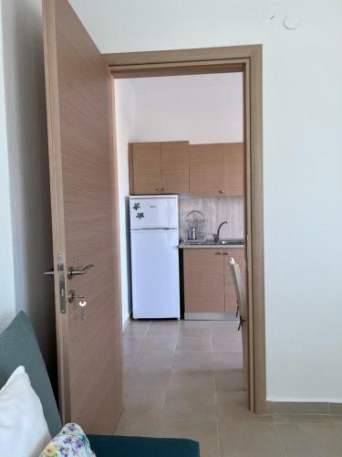 Aqua Theros Apartments